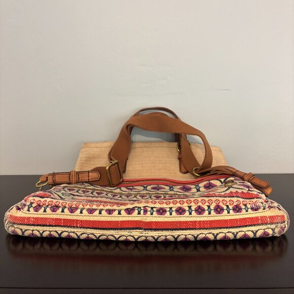 Fossil Bohemian Style Cream Geometric Design Explorer Fold Over Tote - Picture 9 of 15